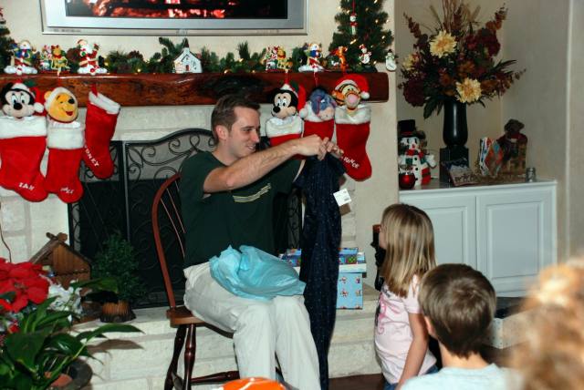 2008/12(Dec)/06(Christmas Eve-Here)/640x480_2008-12-24-61.JPG